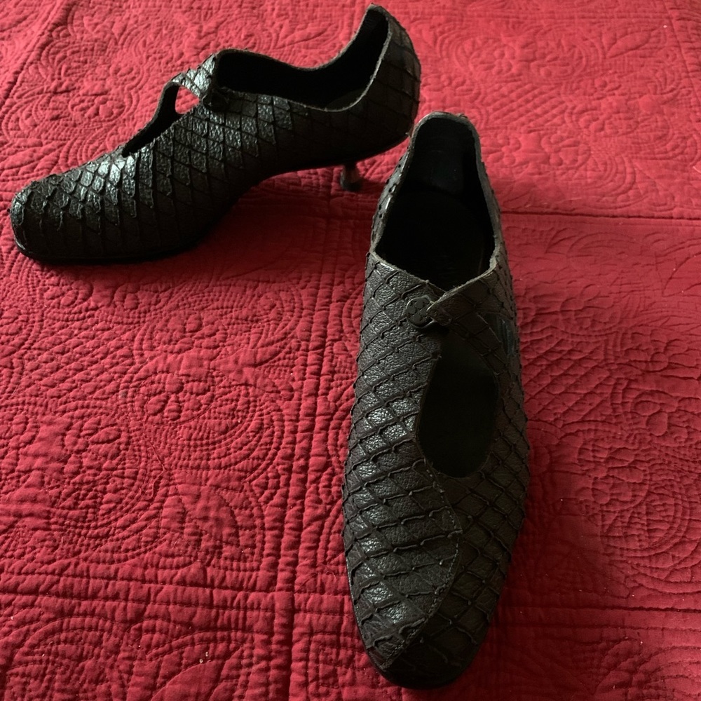 NOT FOR SALE CYDWOQ Vintage Made in USA leather shoes Sz 36